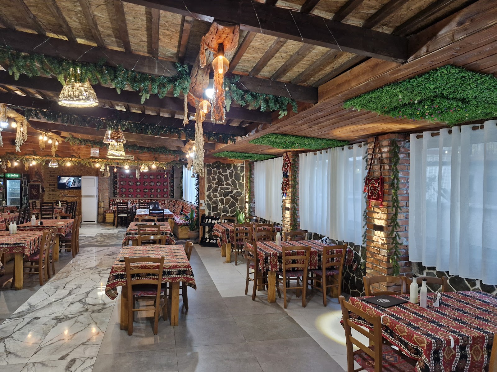 Restorant "Te Bujtina Tradicionale"