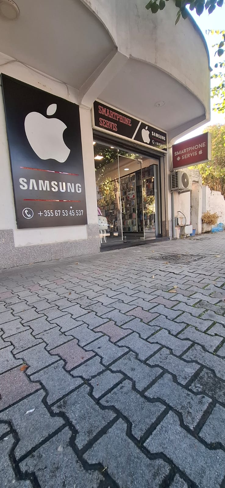 Smartphone Service Shop