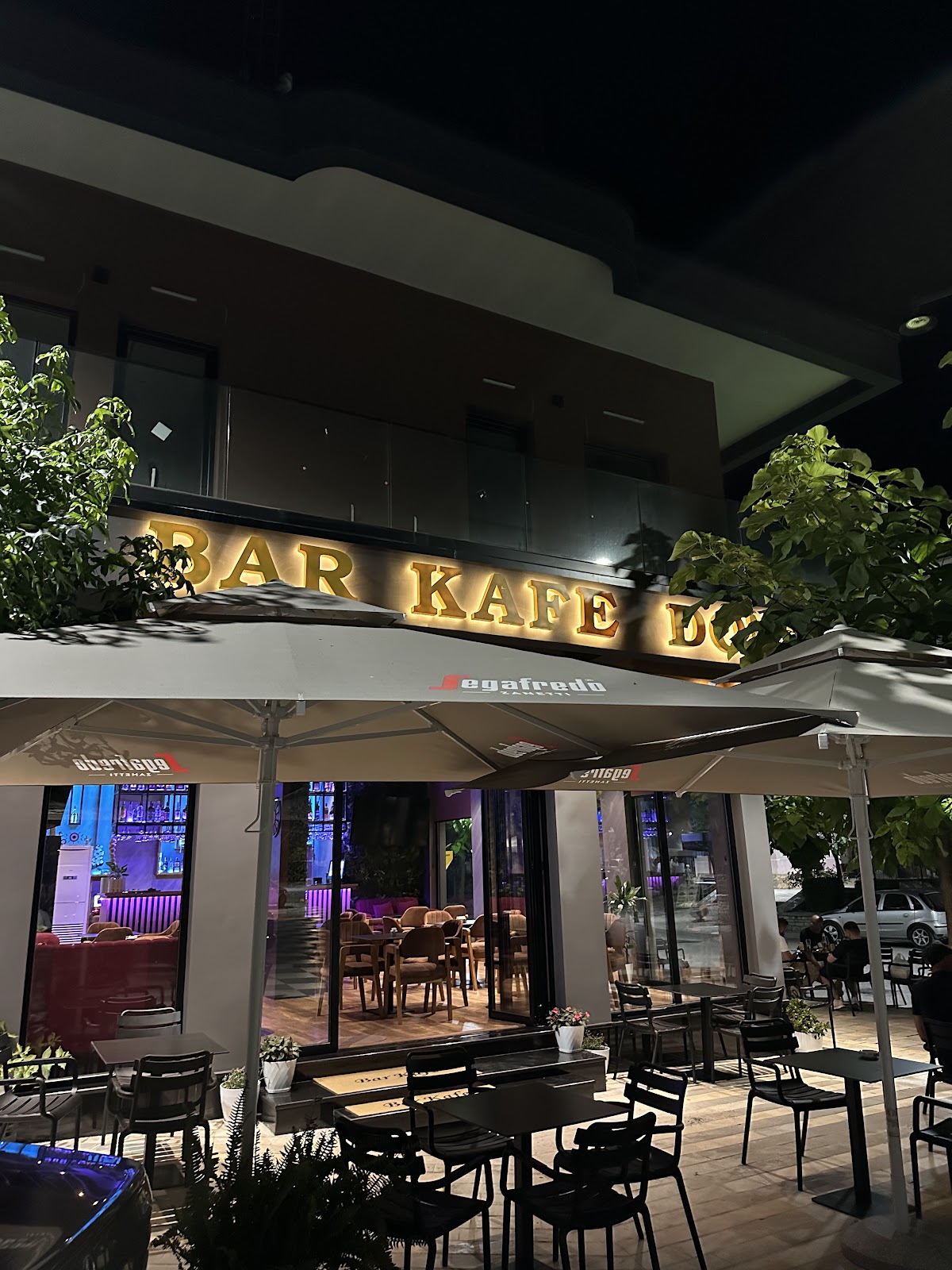 Bar Kafe Doni
