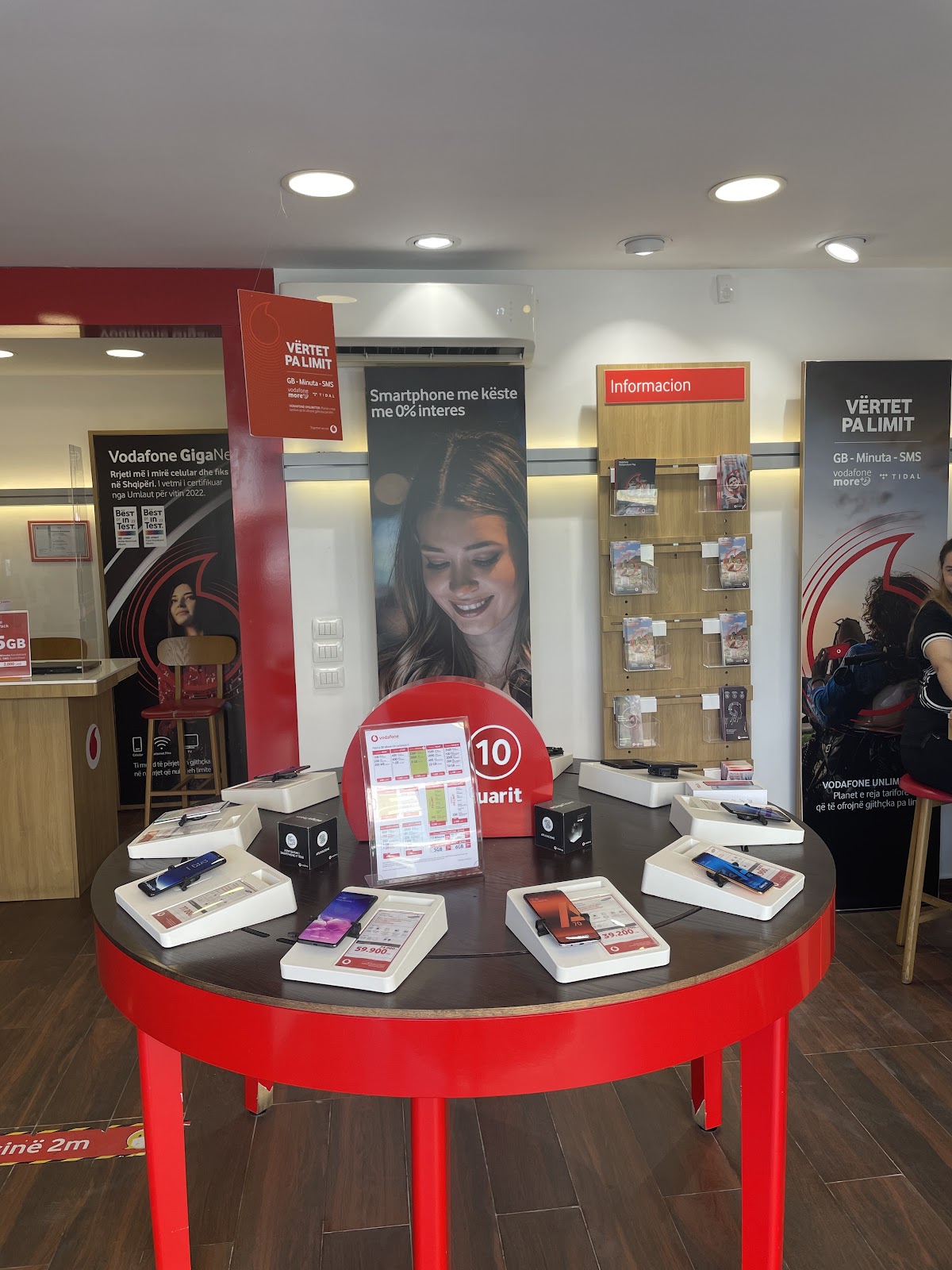 Vodafone Shop Koplik