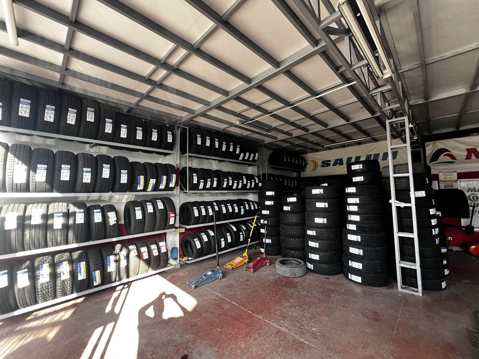 Tire Center Korca