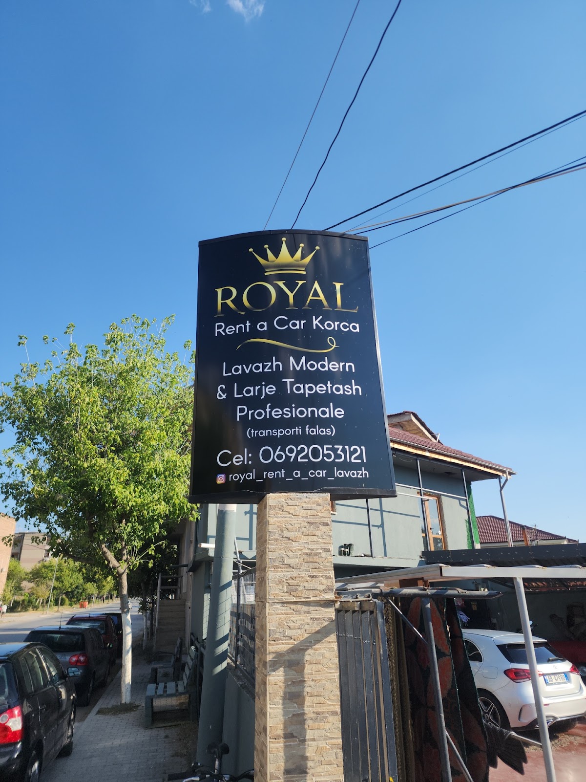 Royal Lavazh & Rent Car
