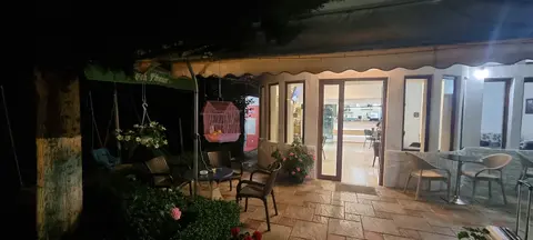 Bar lavazh Turi