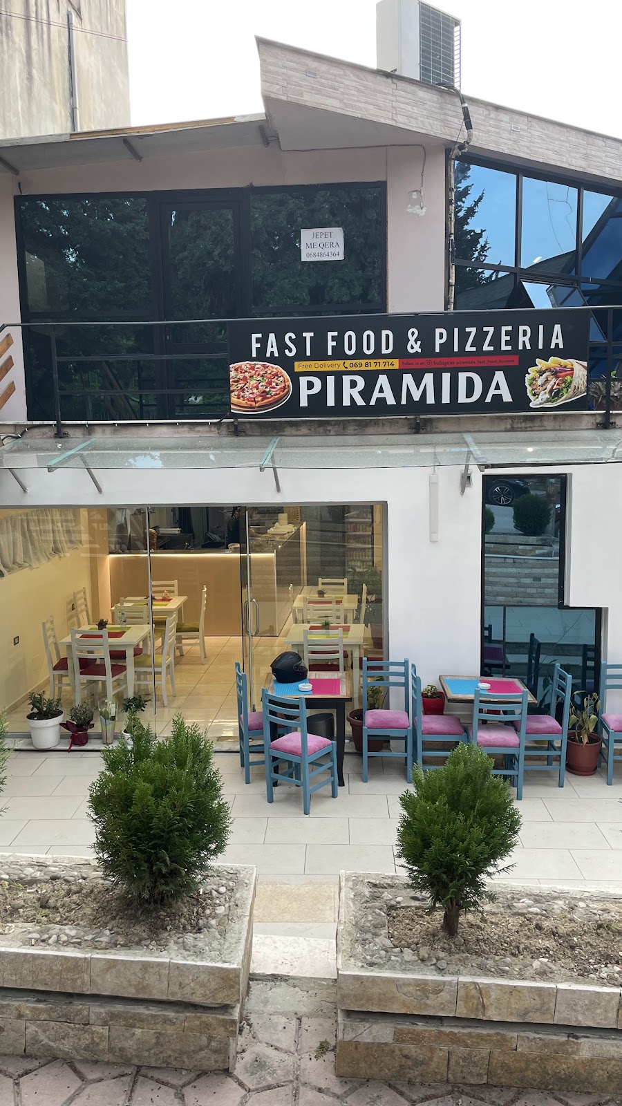 Piramida Fast food and Pizzeria