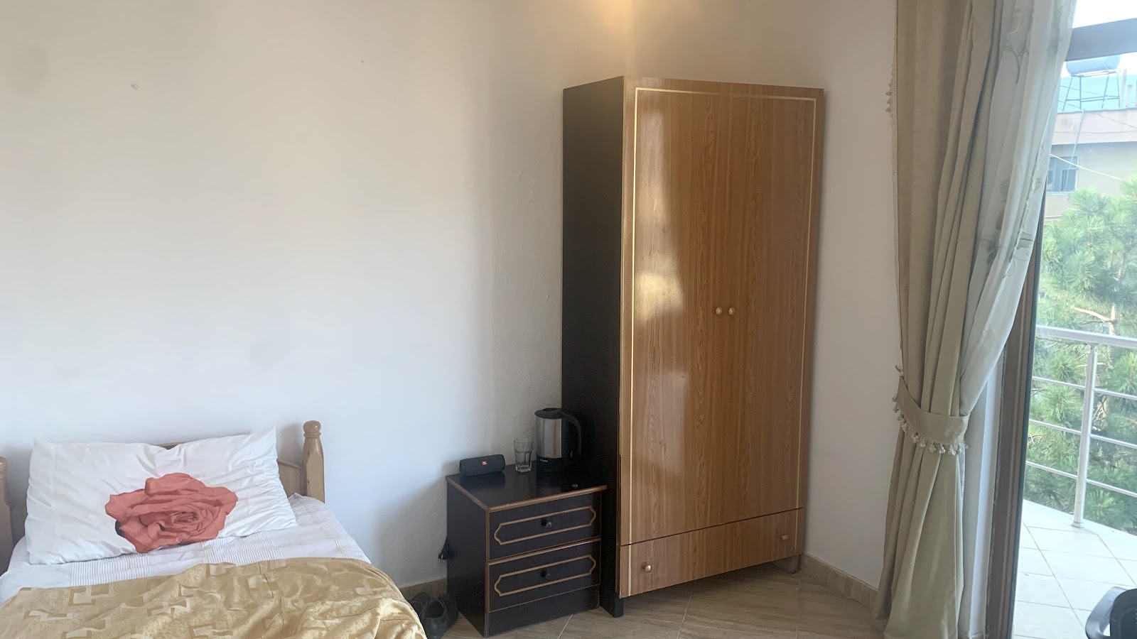 Bar Hotel "TIRANA" in Kukes