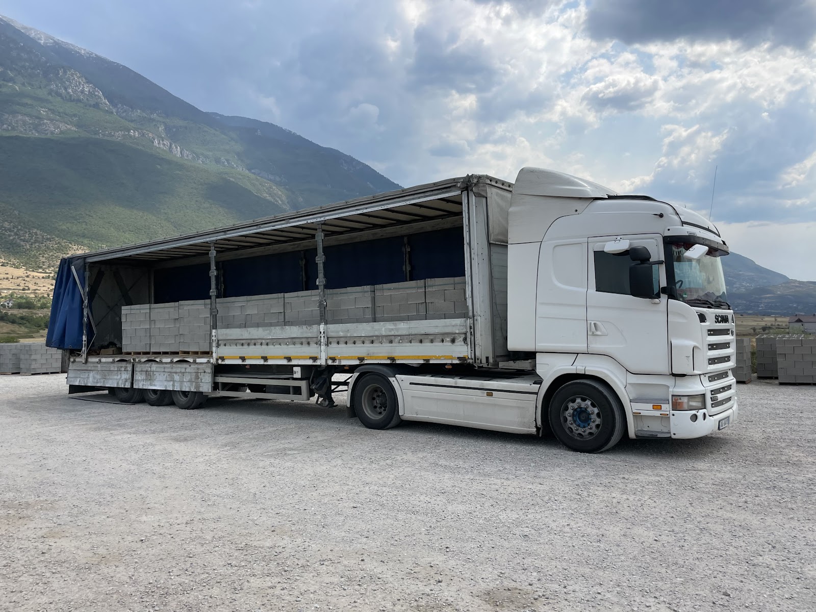 Materiale Ndërtimi Armiri Shpk