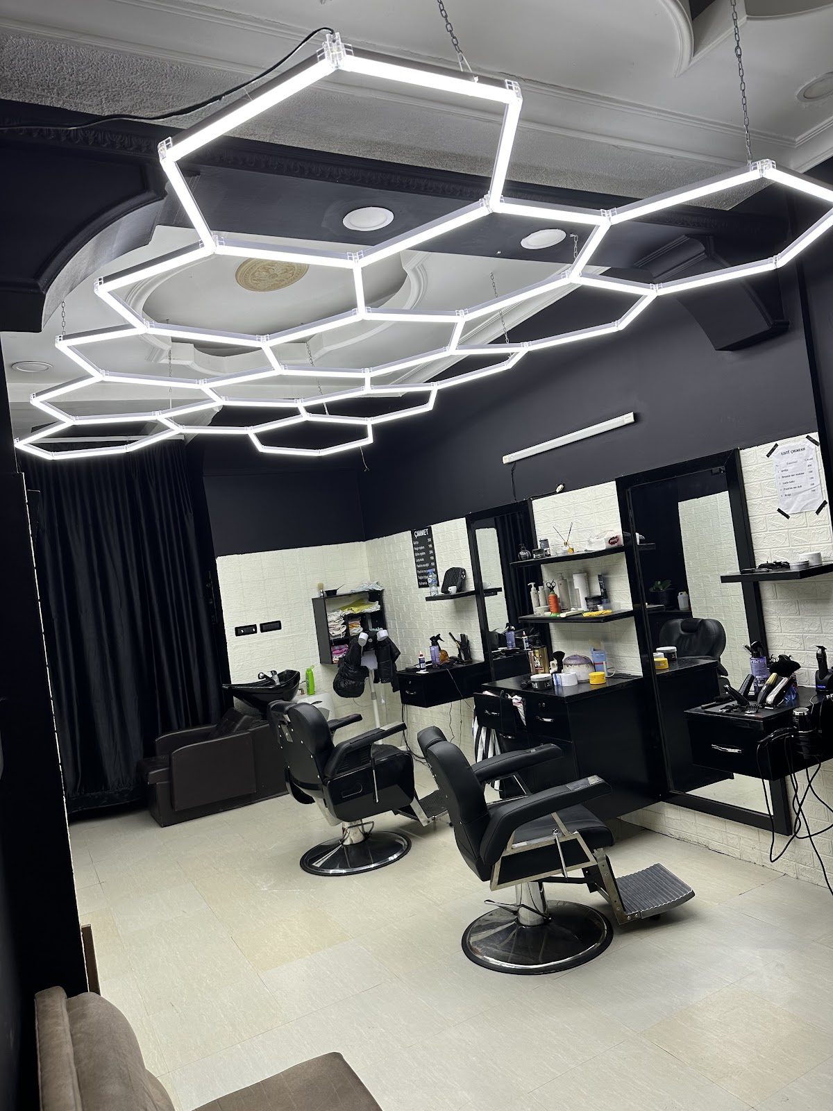Barber Shop