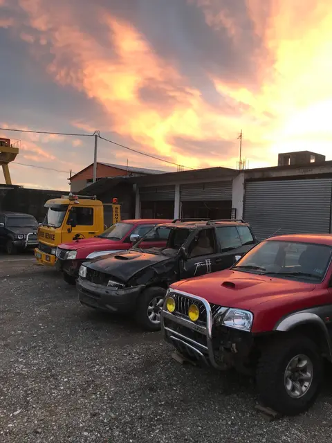 Pjesë këmbimi 4x4 Stojani