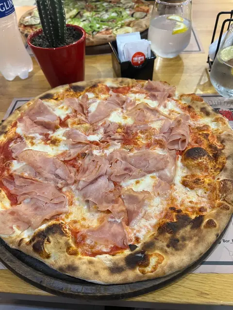 Bar Pizzeri HIDRI