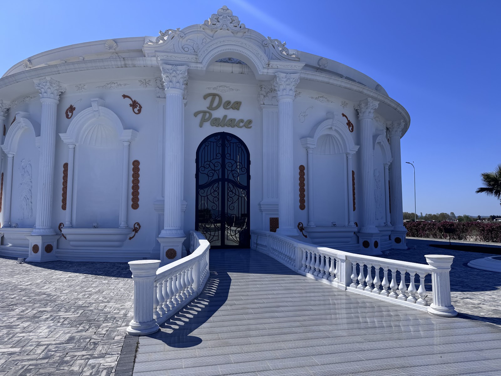 DEA Palace