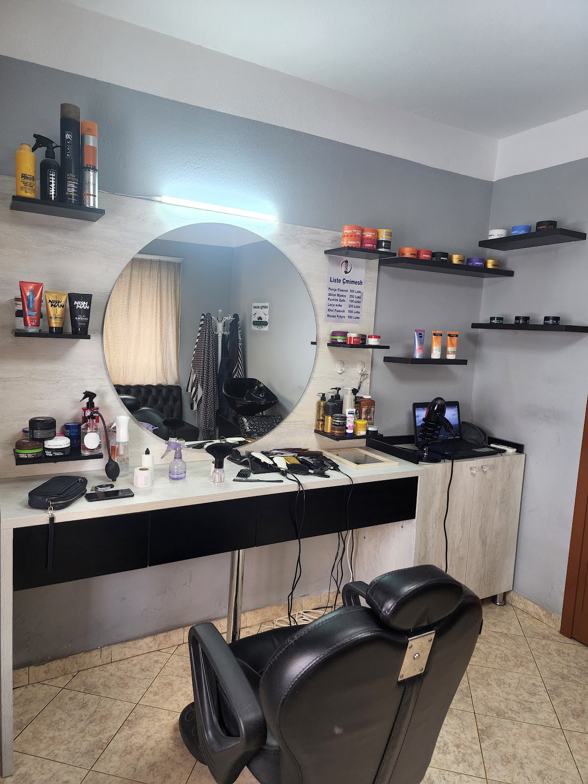 Barber Armando Lezhë