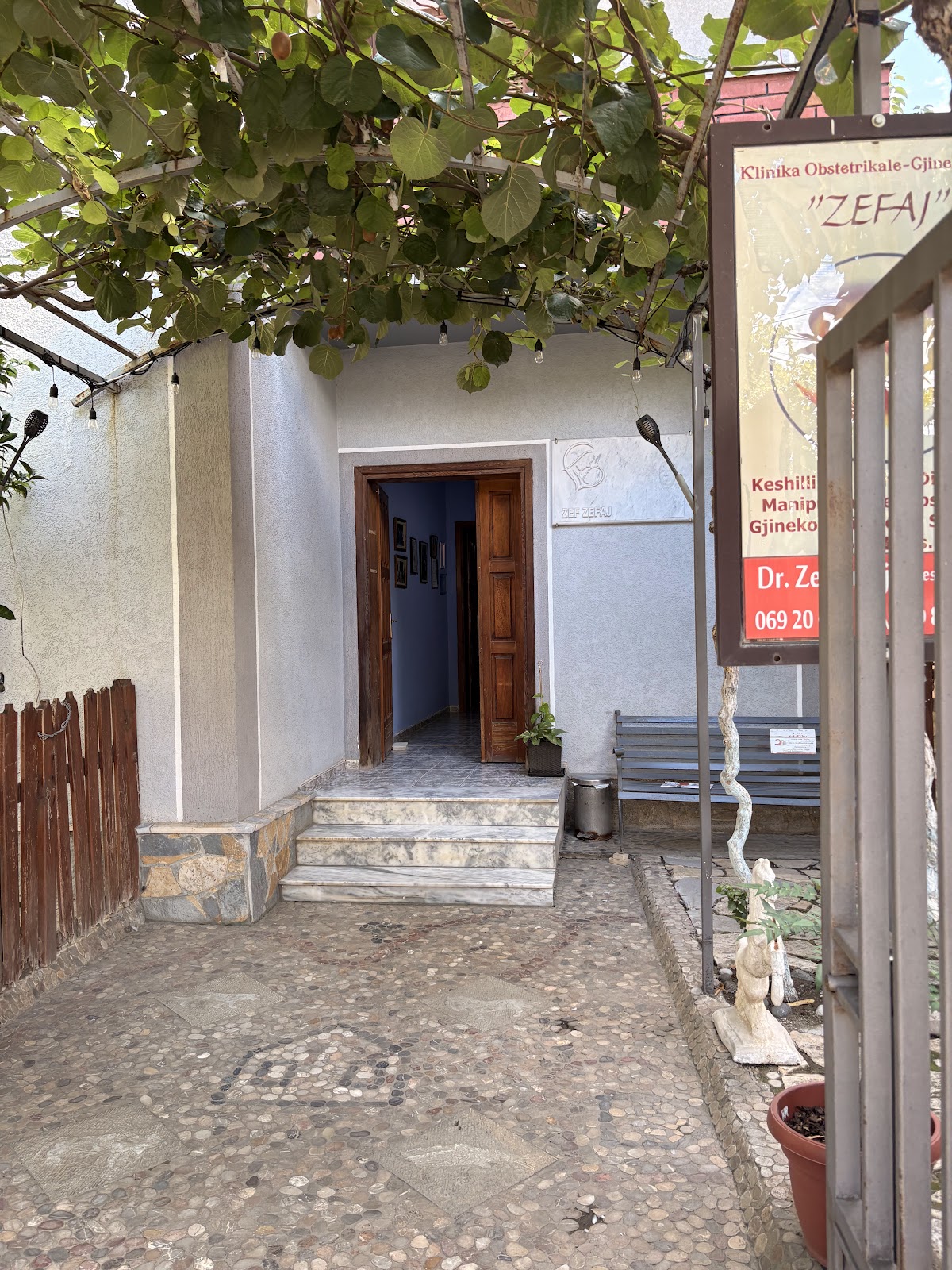Klinika Obstetrike Gjinekologjike "Zefaj"