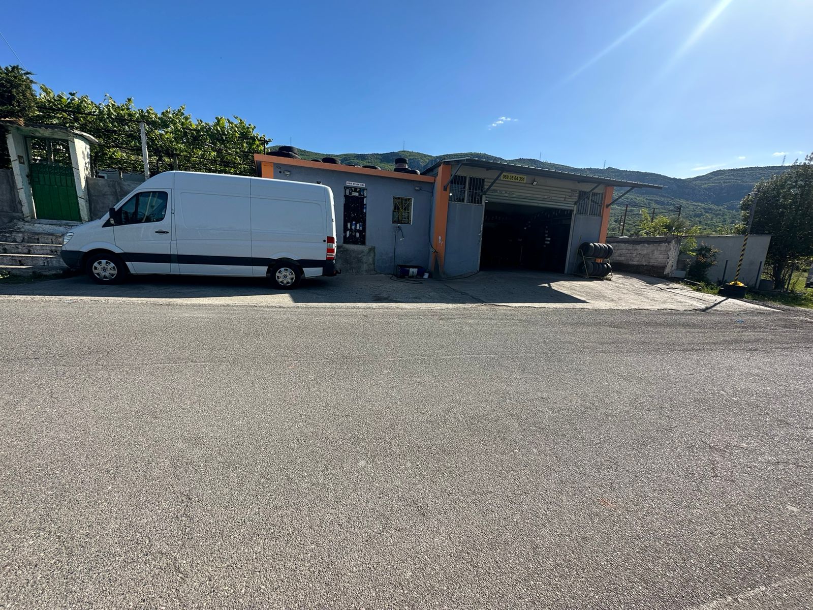 Gomisteri Rrugore Genti Lezhe( Tire Service)