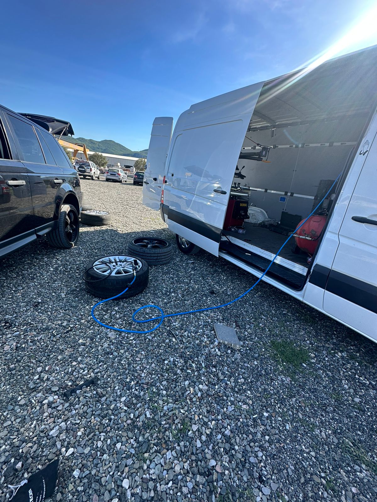 Gomisteri Rrugore Genti Lezhe( Tire Service)