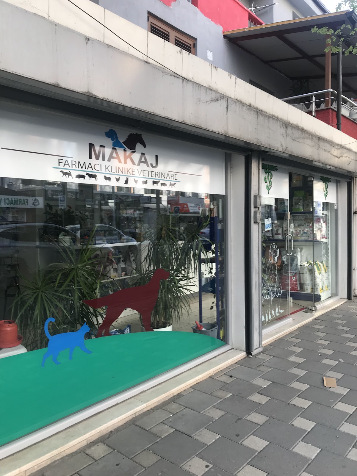 Farmaci & Klinikë Veterinare Makaj