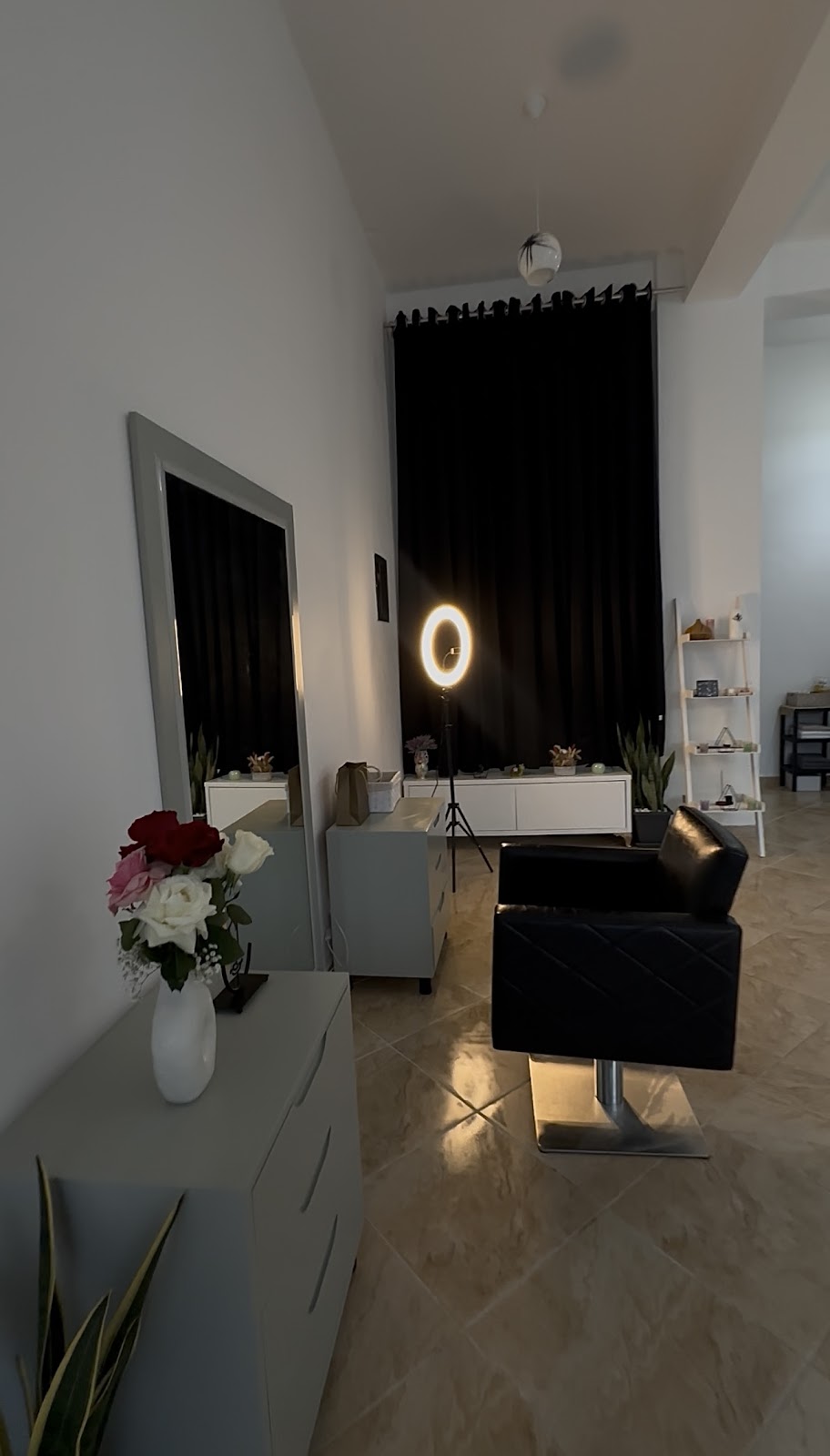 Beauty Head Spa by Vera
