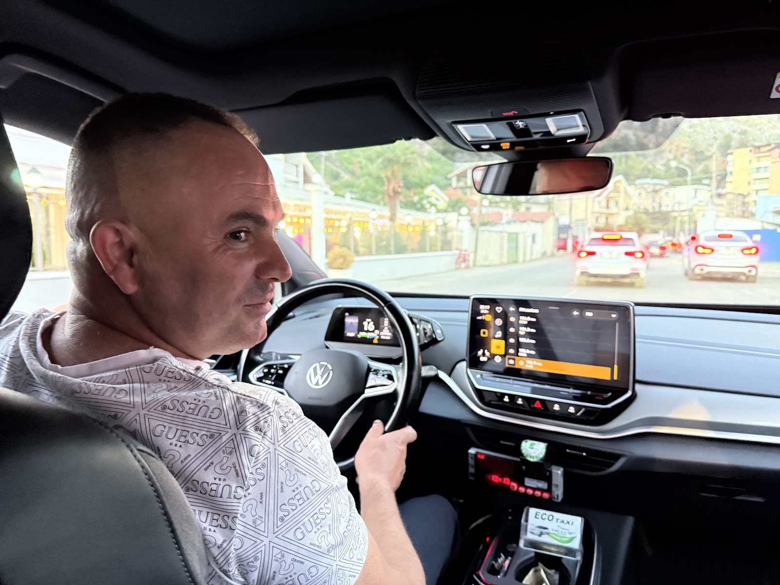 Dritani Taxi Lezhë–Shëngjin
