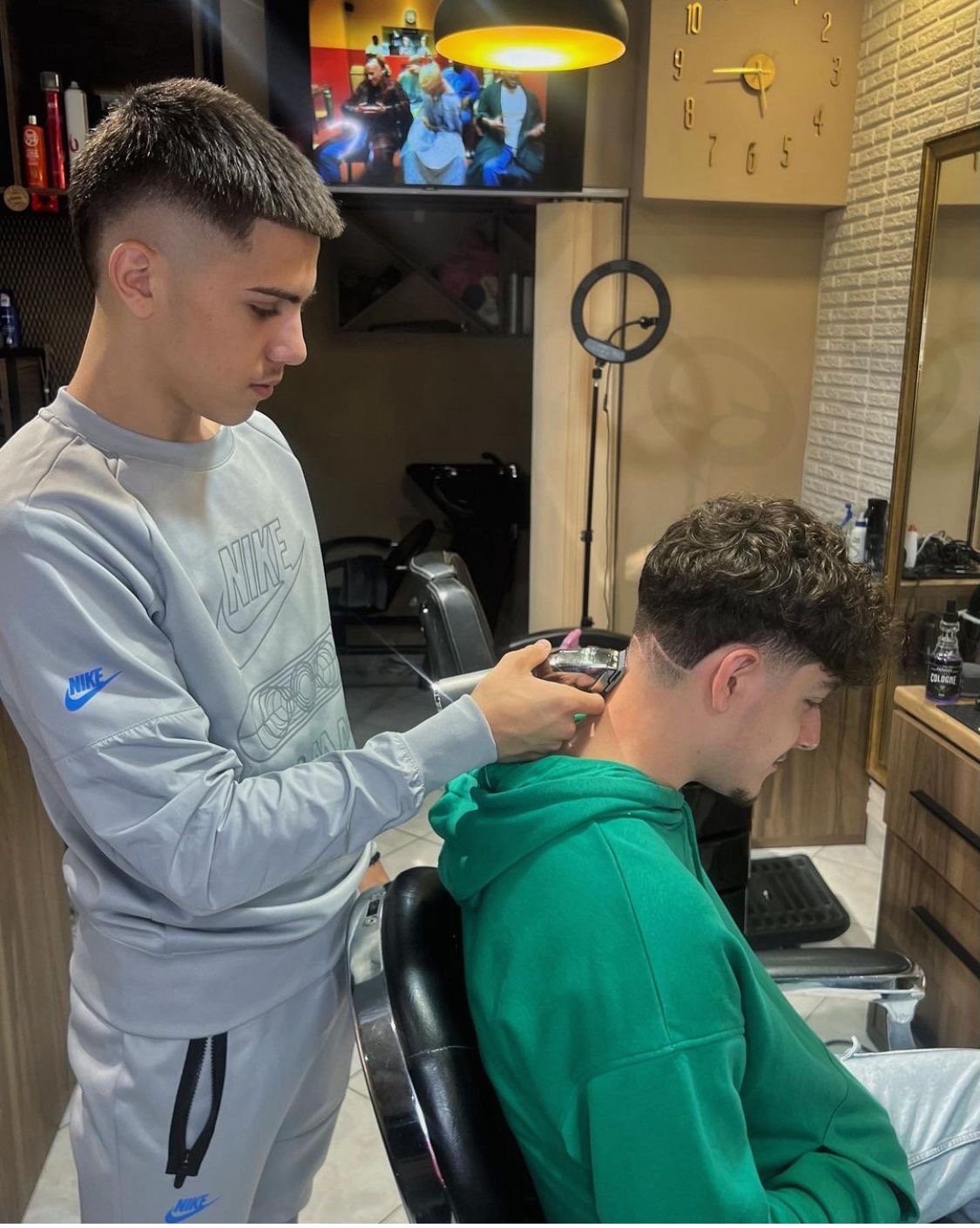 KP Sallon-Barber shop