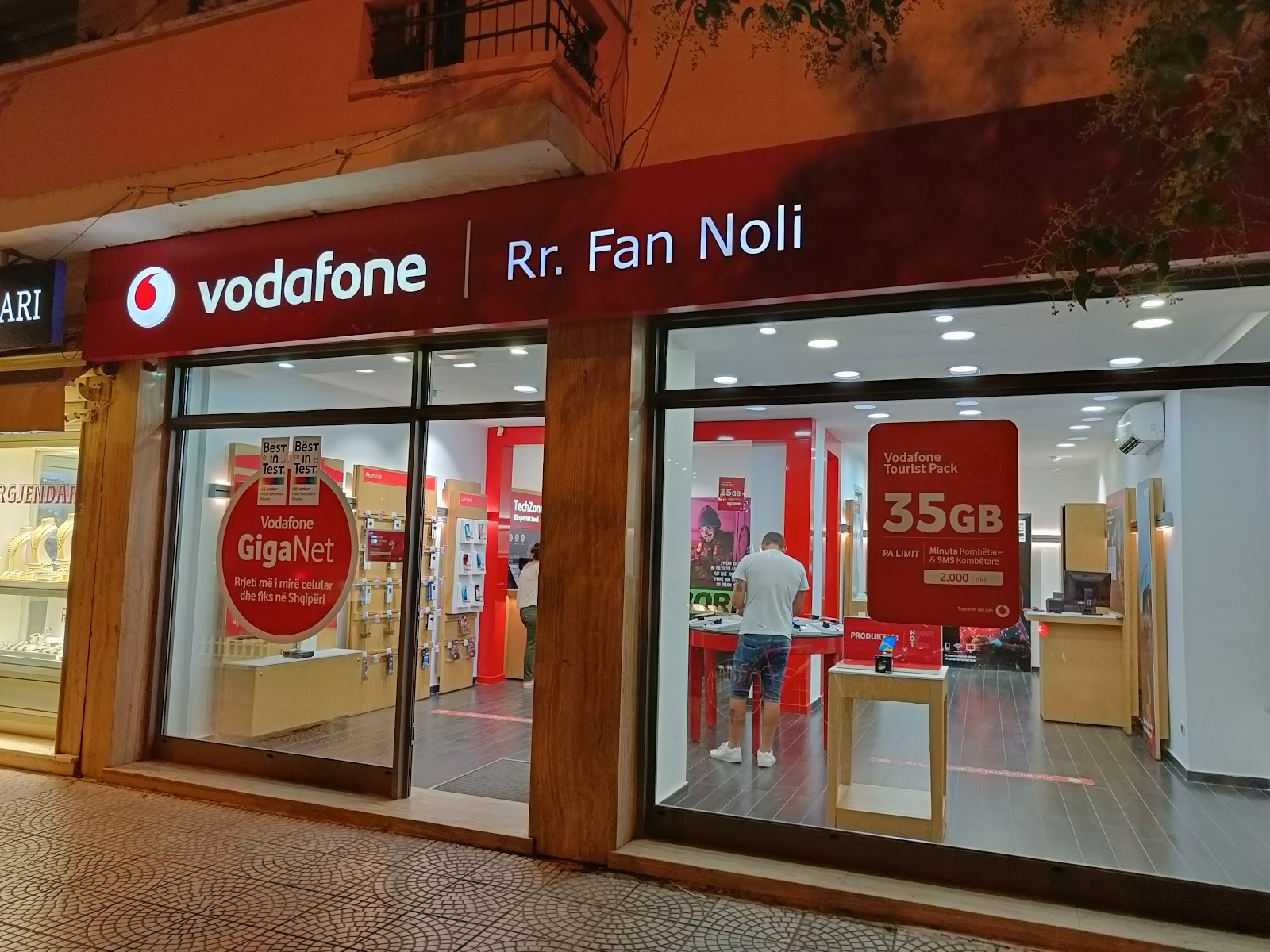 Vodafone Shop