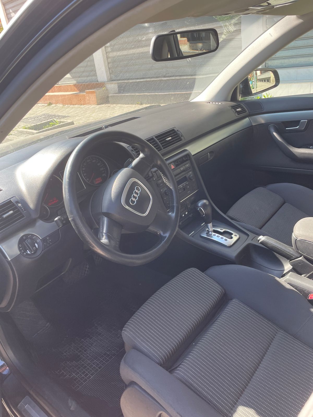 Caushi car rental