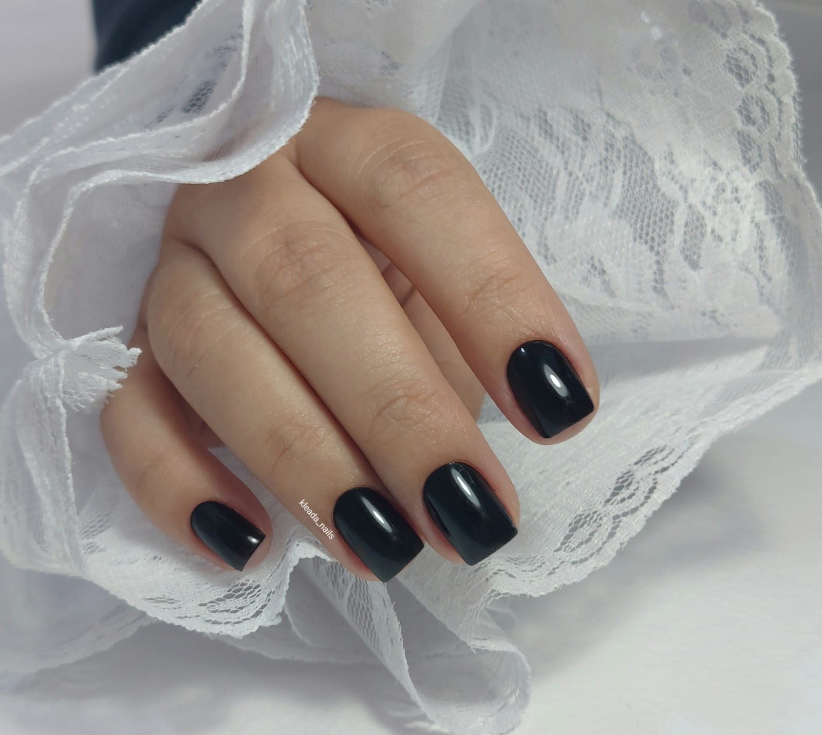 Kleada_nails