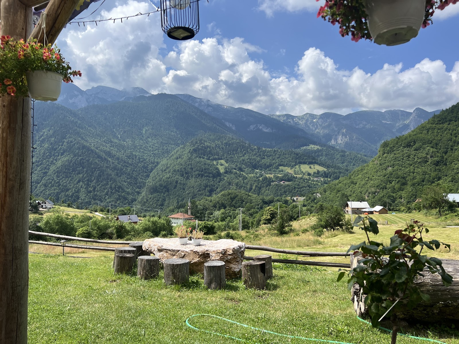 Guesthouse Bujtina kaçaku