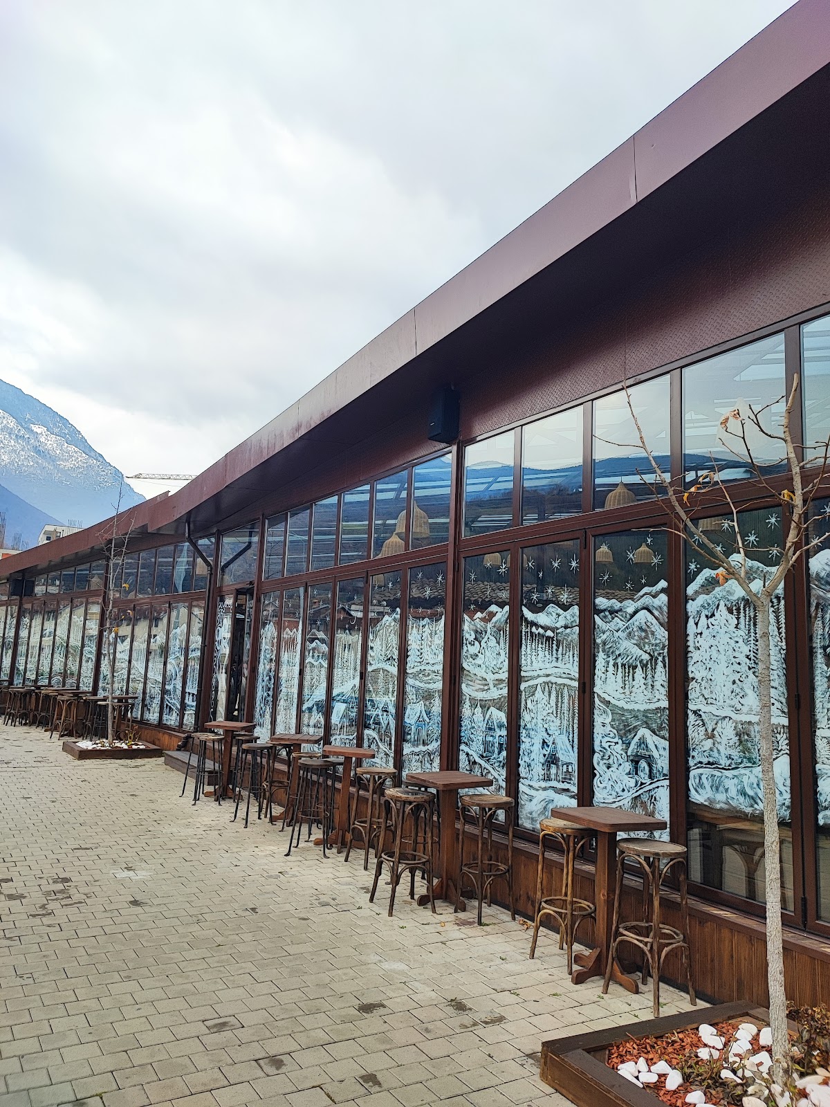 Zade Home Bar