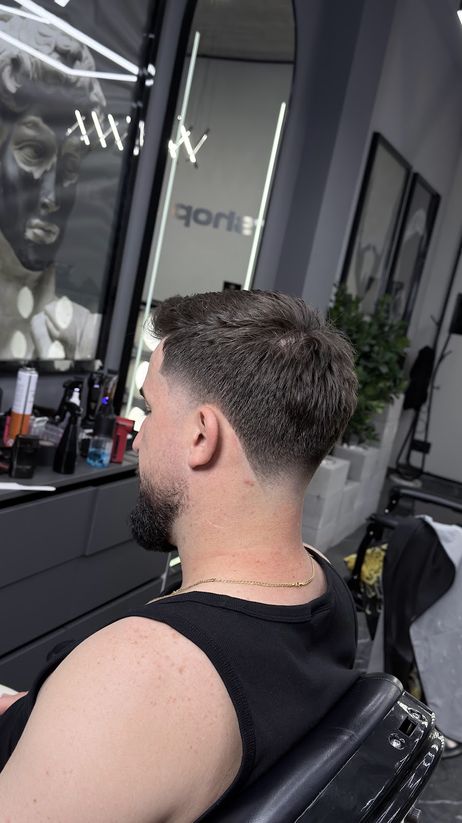 Barbershop Amel