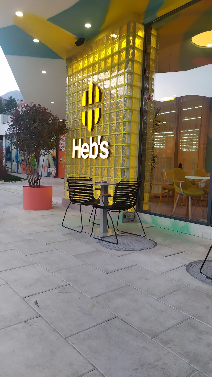 Heb's
