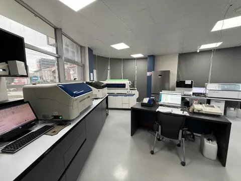 Klinika Mjekësore Ndriçimi-RM Pejë