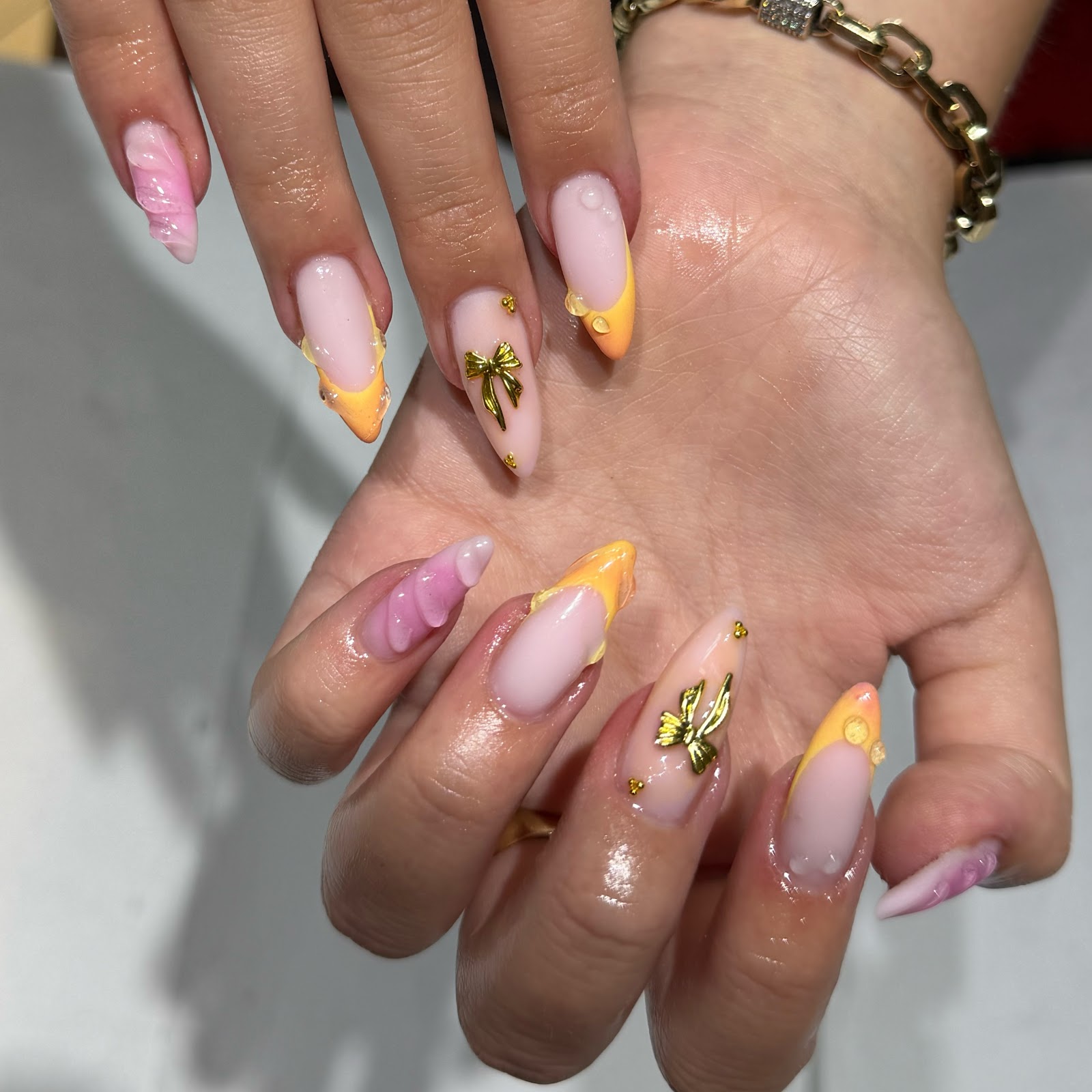 Dkr nails