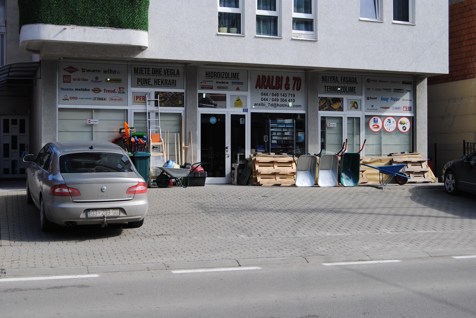 Aralbi & 7D