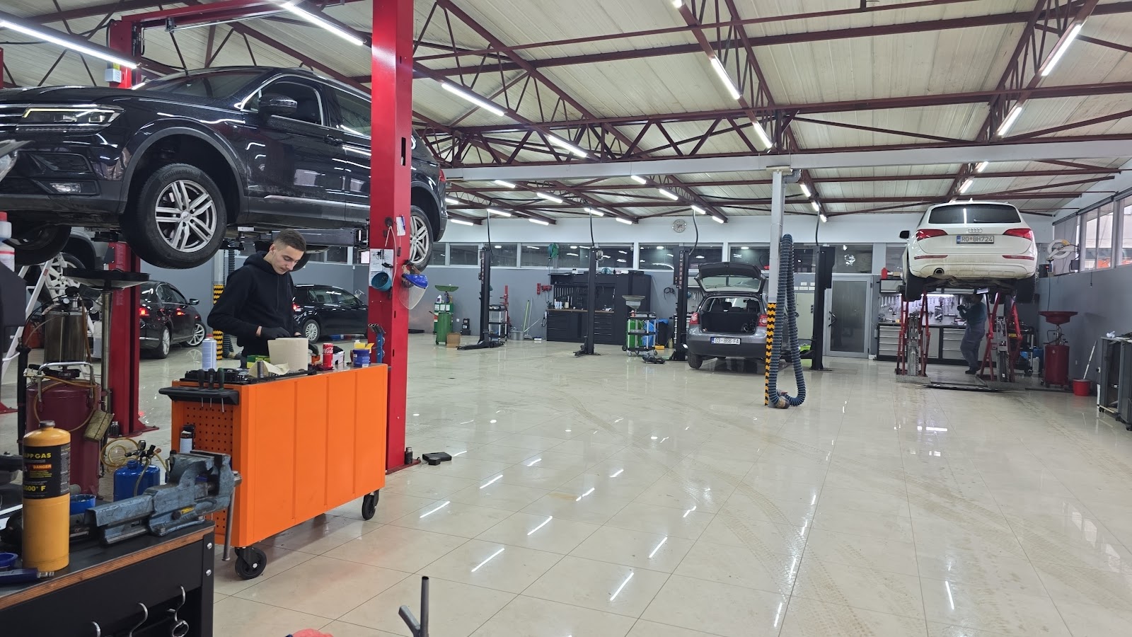 ASZ - Auto Servis Zajmi