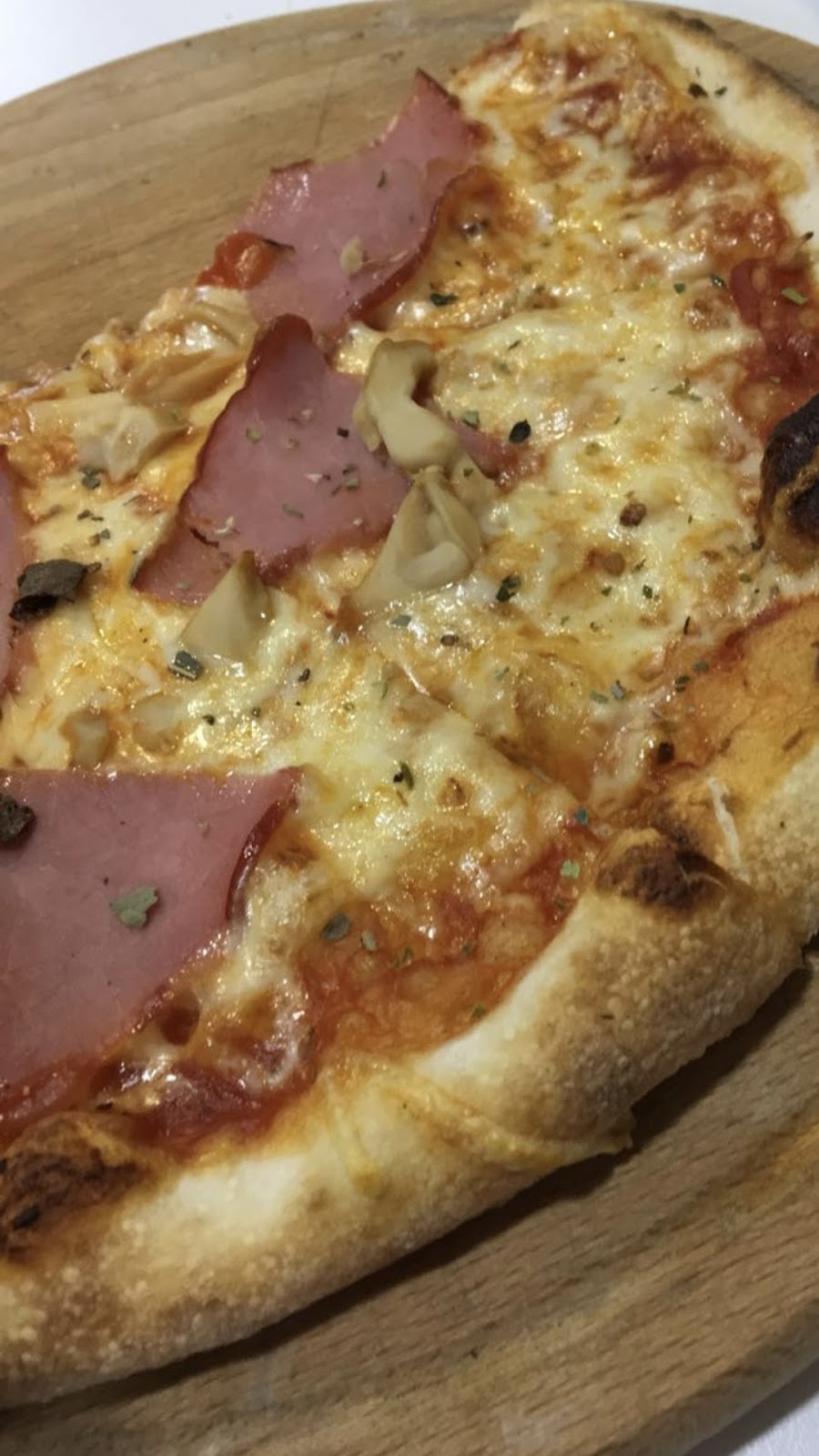 BUQUKU Pizzeria