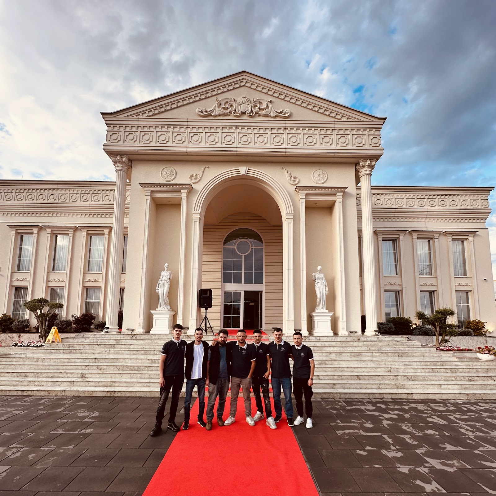 Vranina Palace