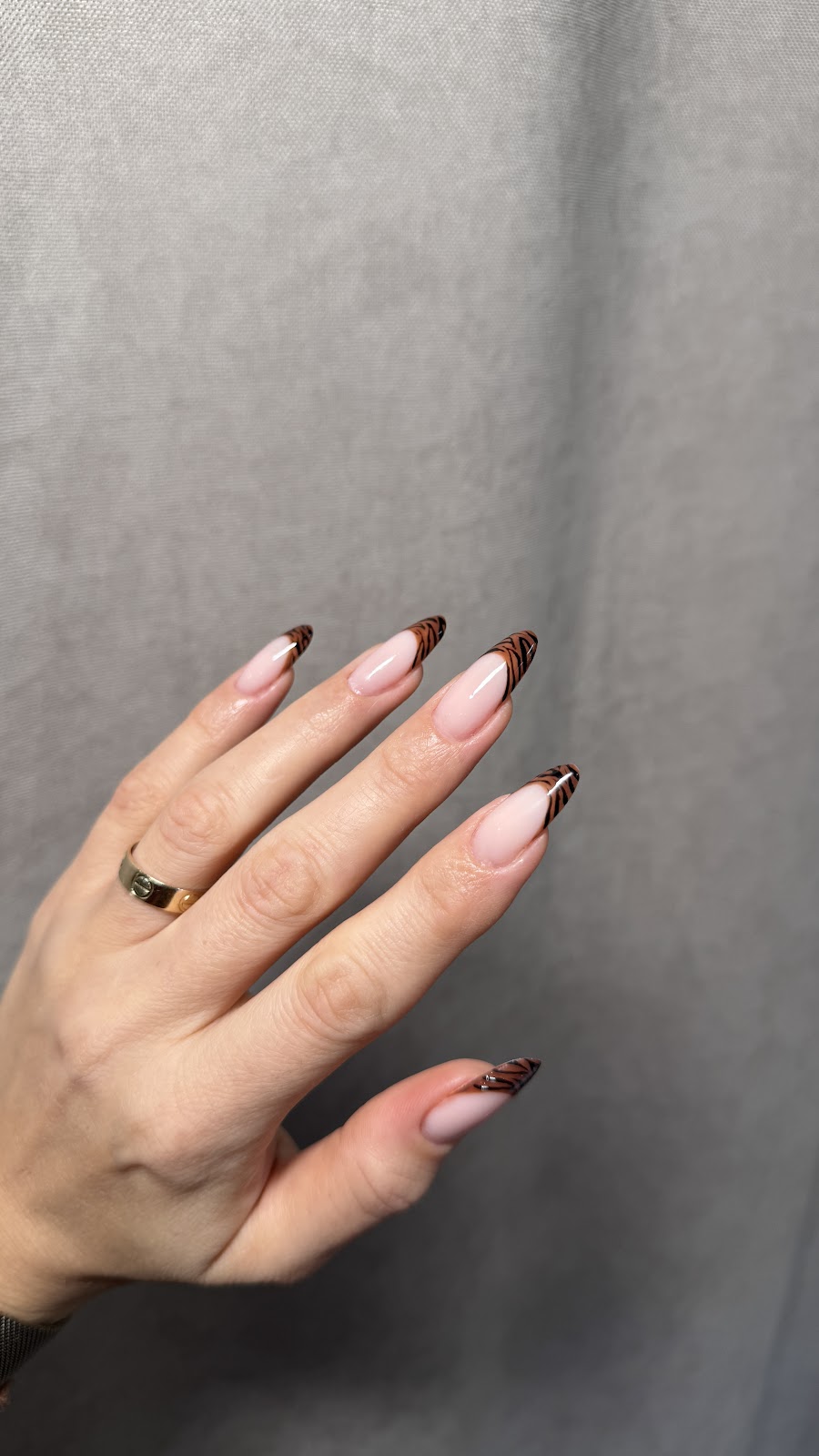 Lena Gjikolli X Tina Mua