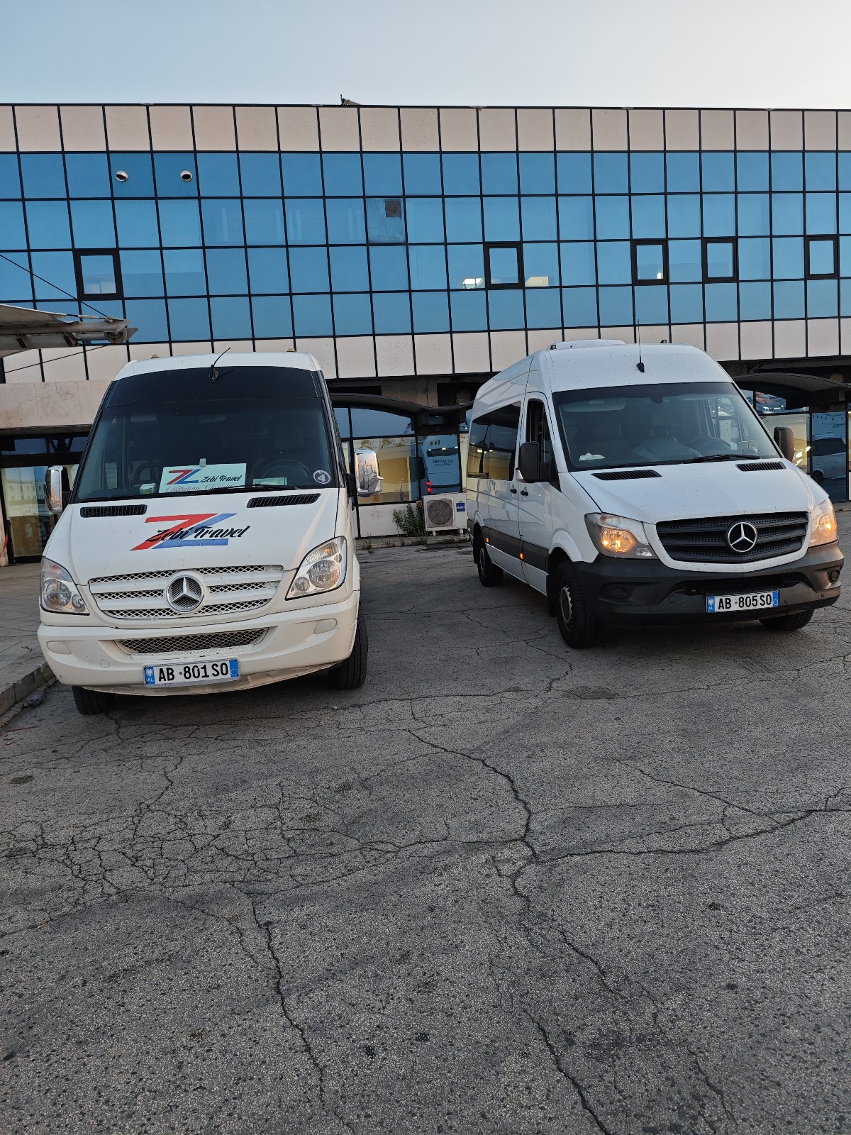 Zebi Travel