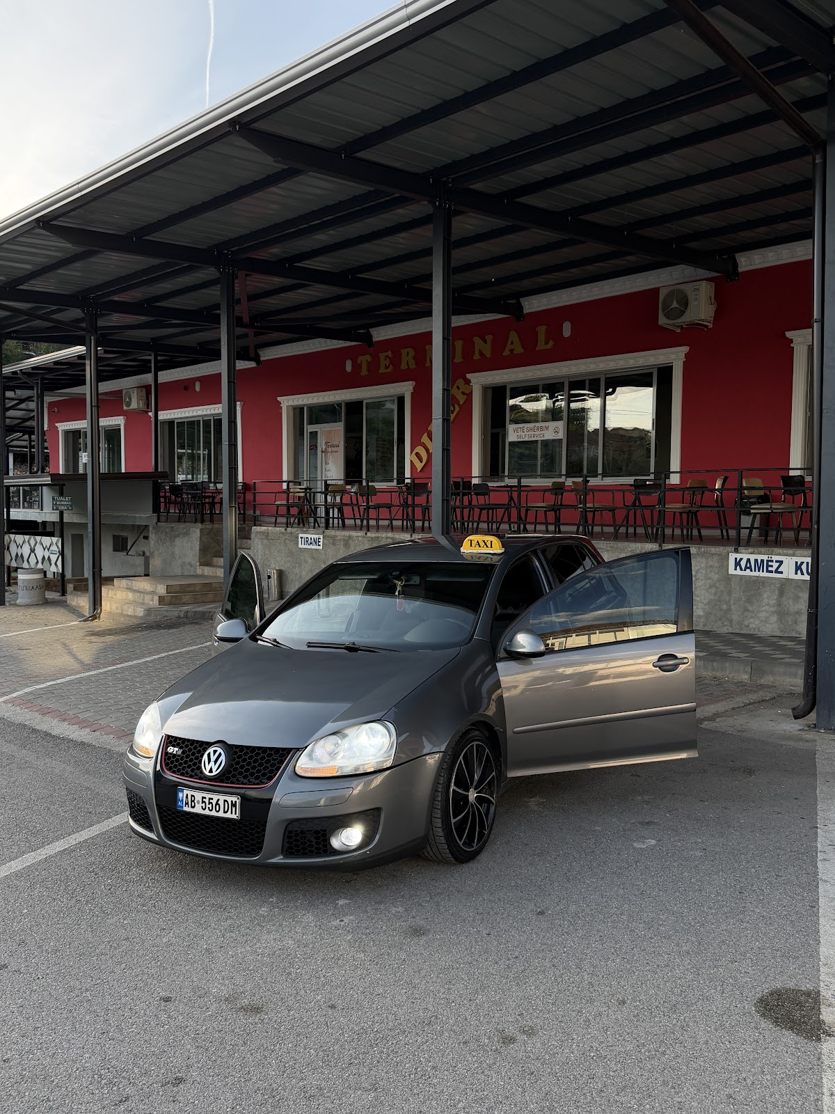 Taxi peshkopi juli
