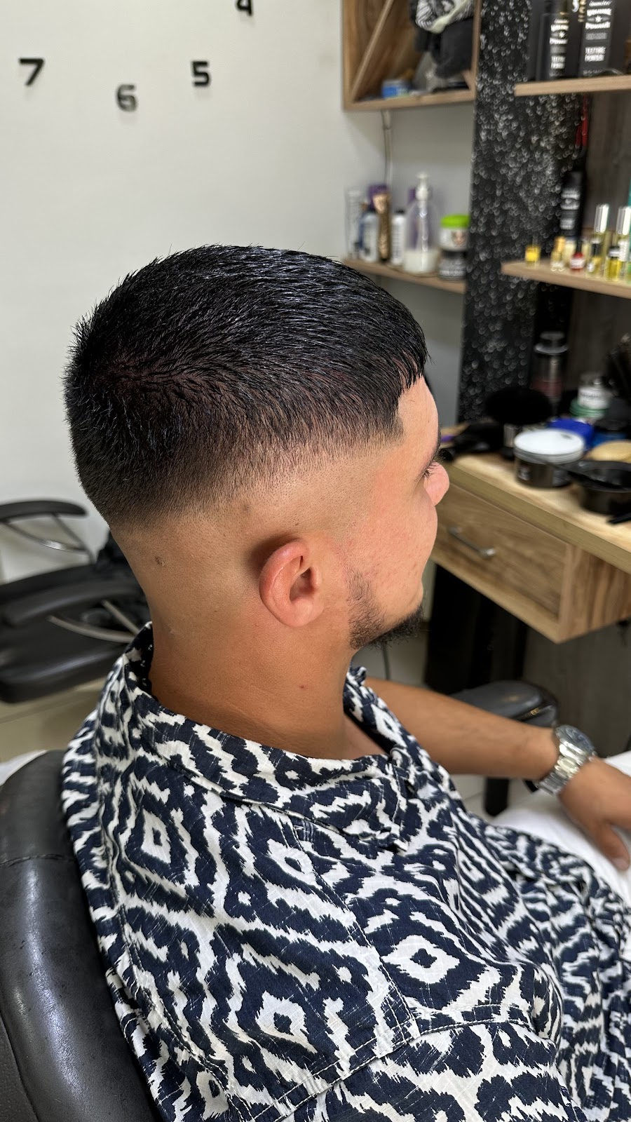 Barber Shop - Emanuel
