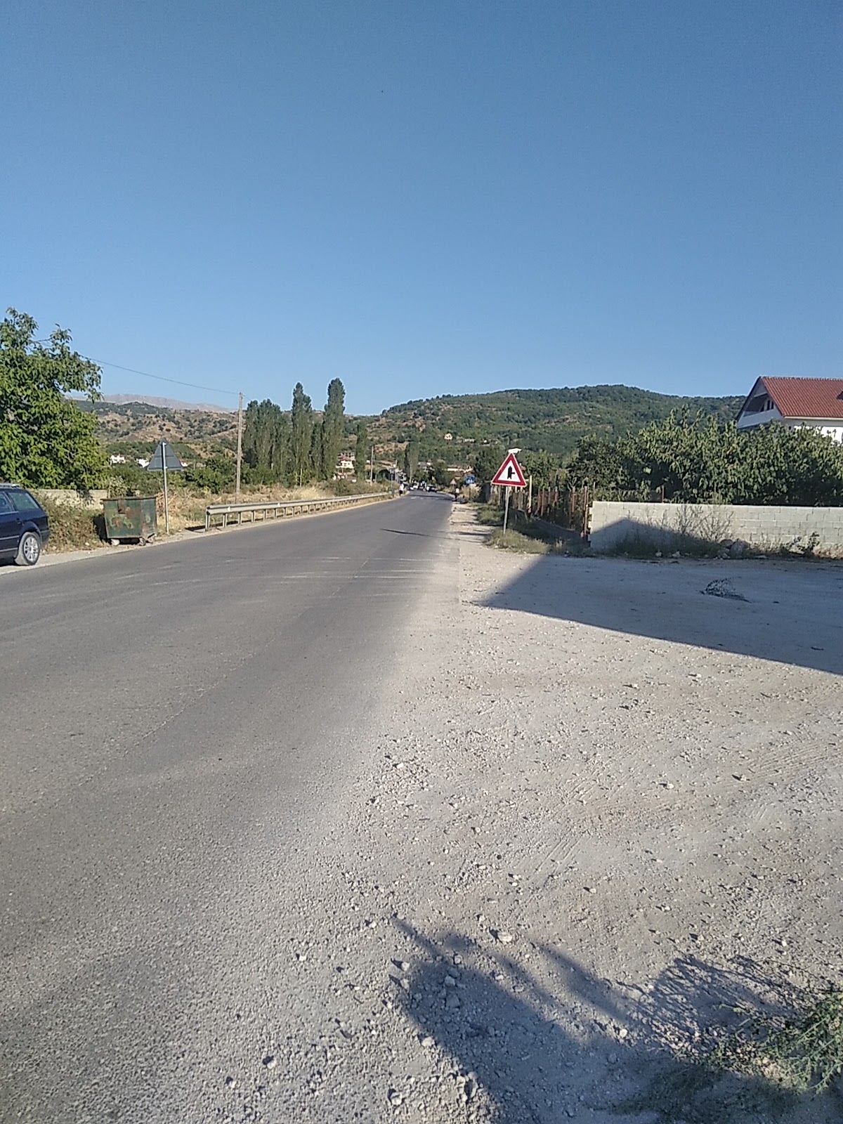 Gomisteri Tili Gështenjas