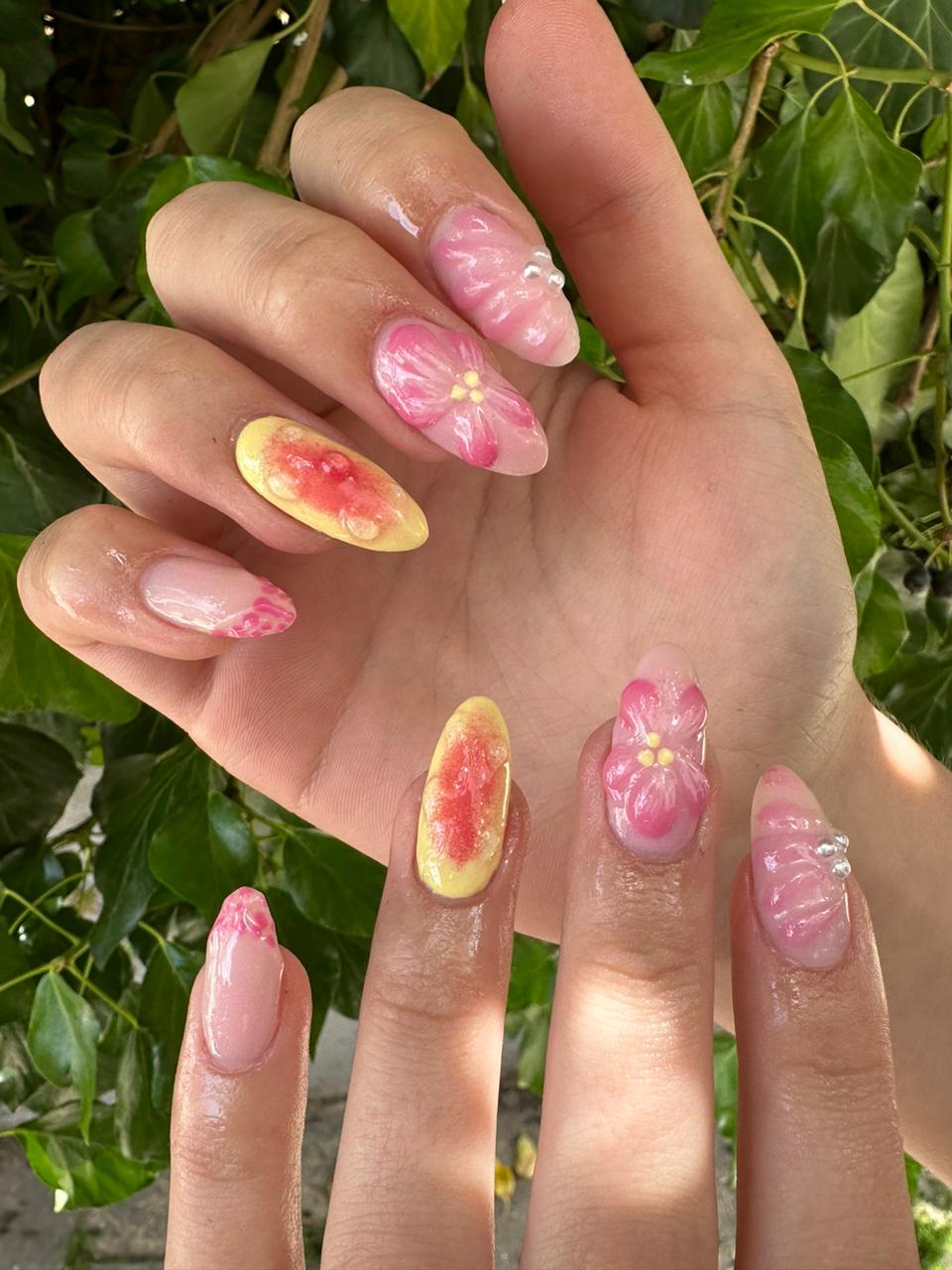 L Nails Art