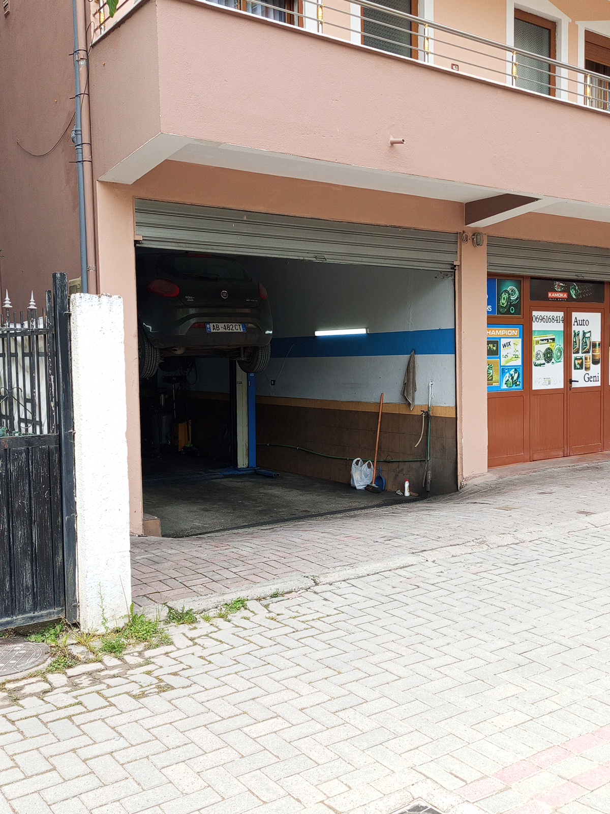 Auto Servis Geni