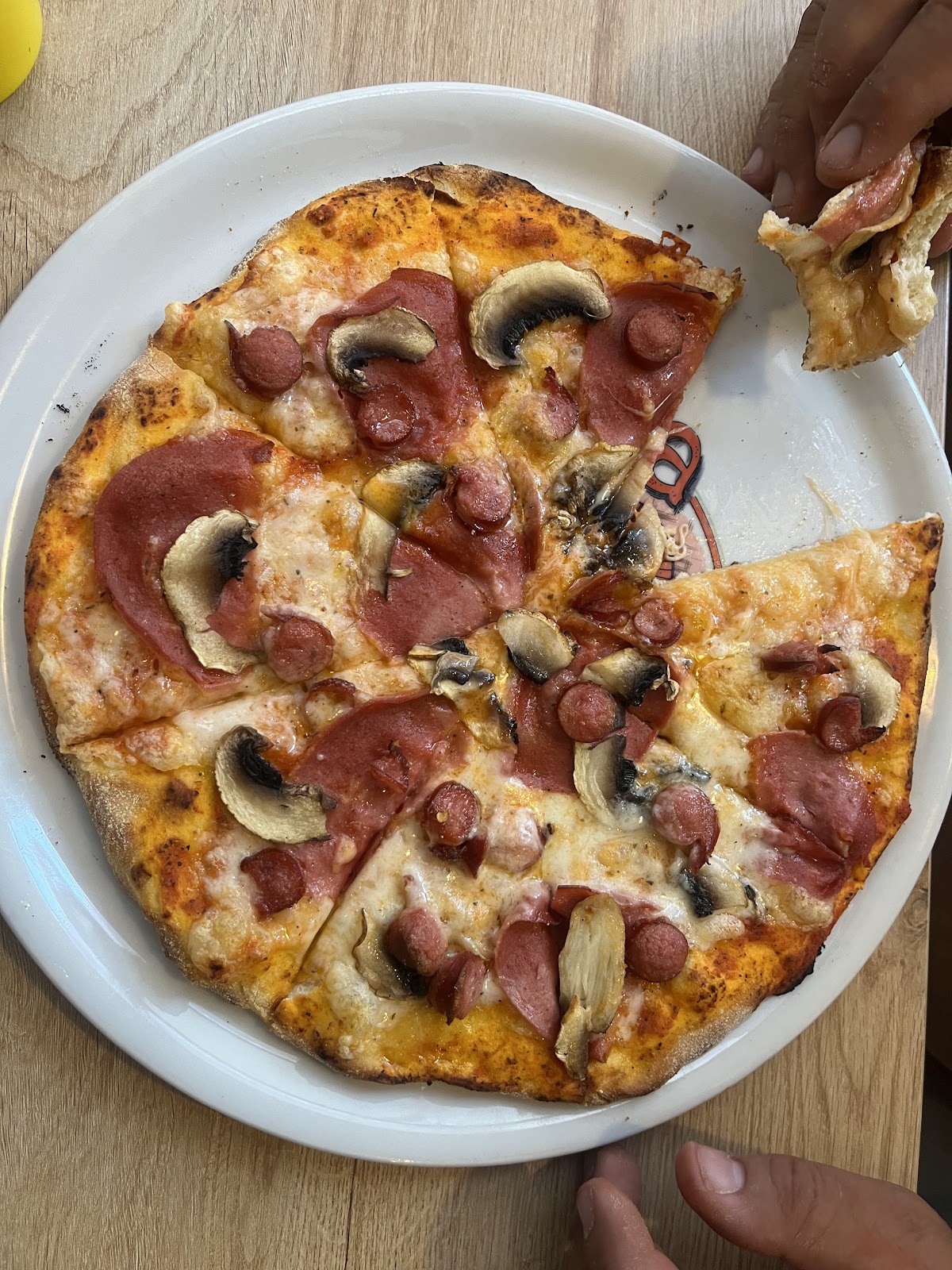 Pizza Kupa Hallall