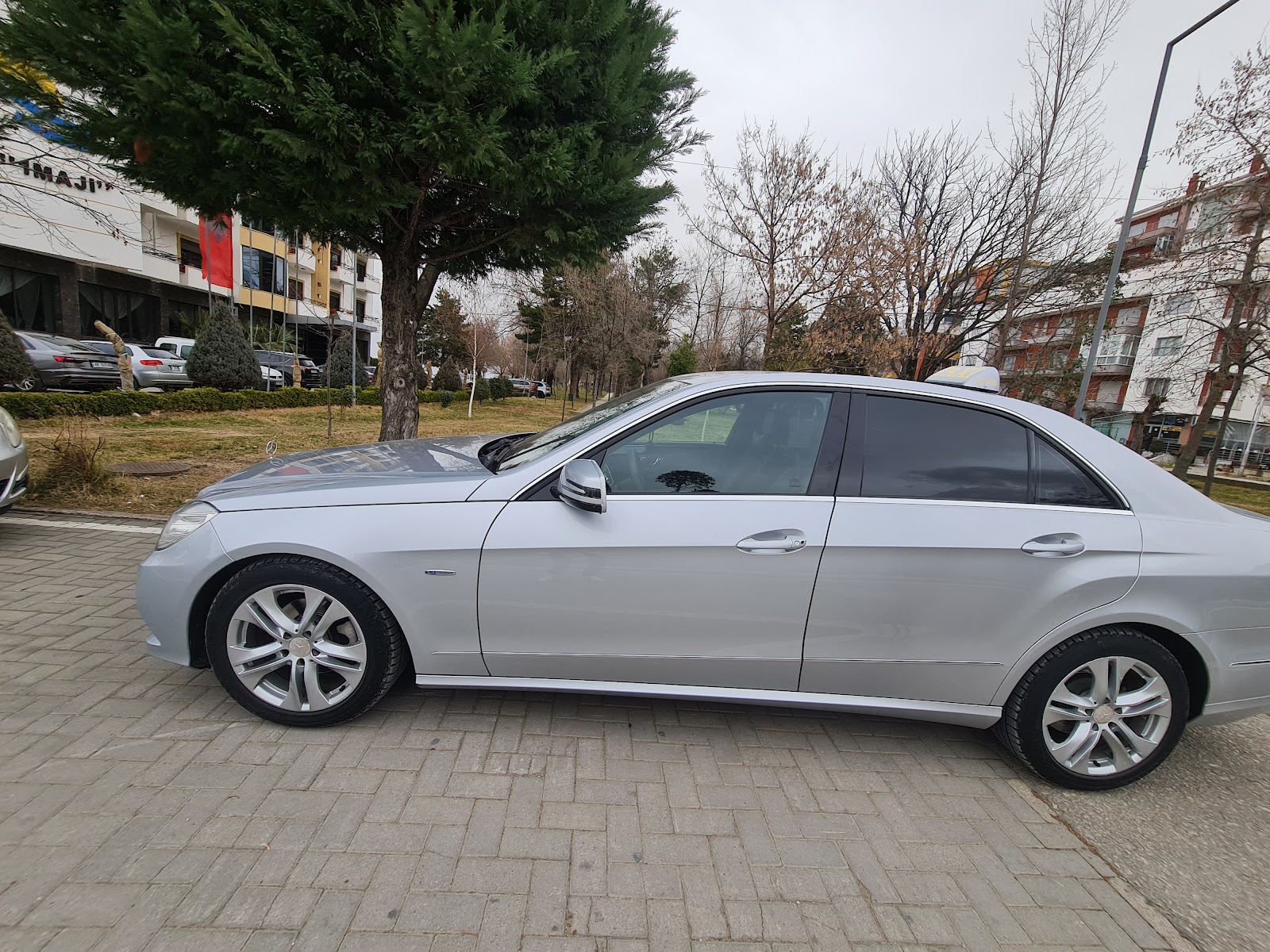 Taxi Pogradec Gezim
