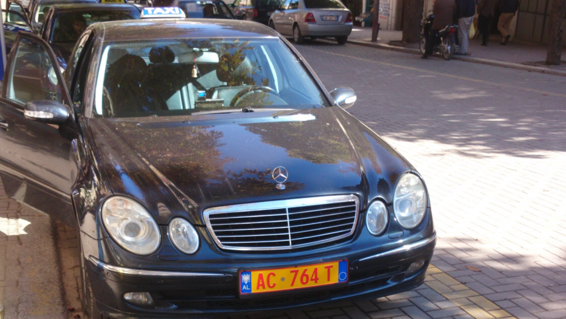 Taxi Pogradec Nori
