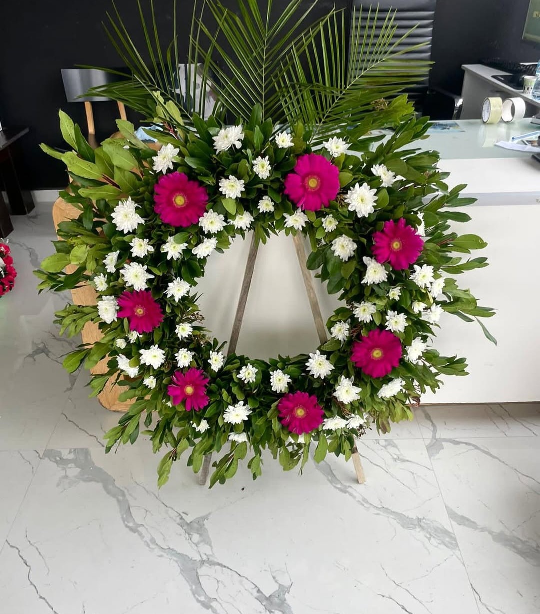 Agjensi funerali Emin Dashi