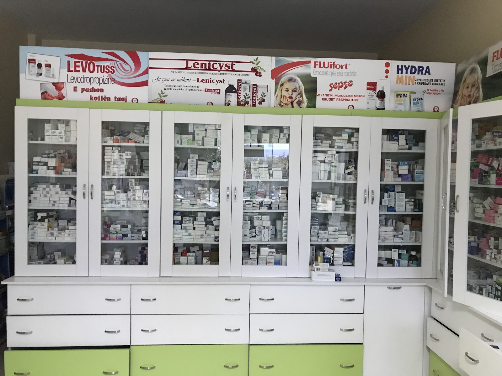 Farmaci Çollaku