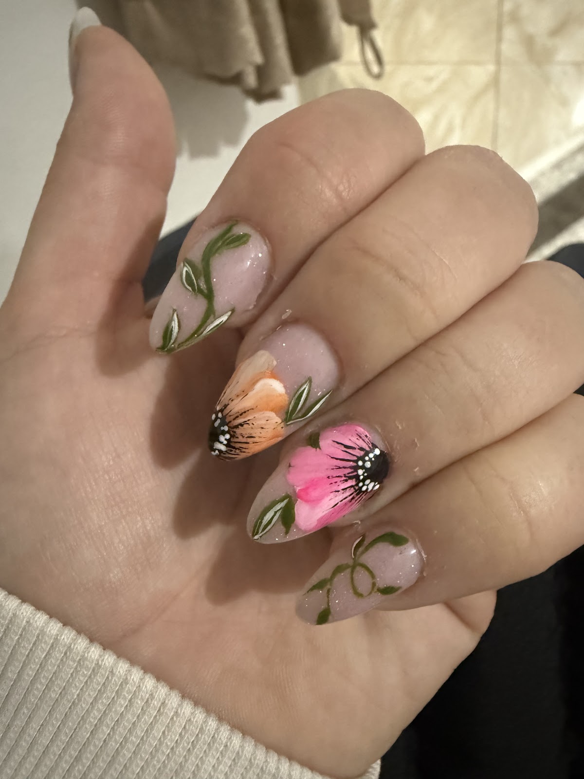 Nails by Veris