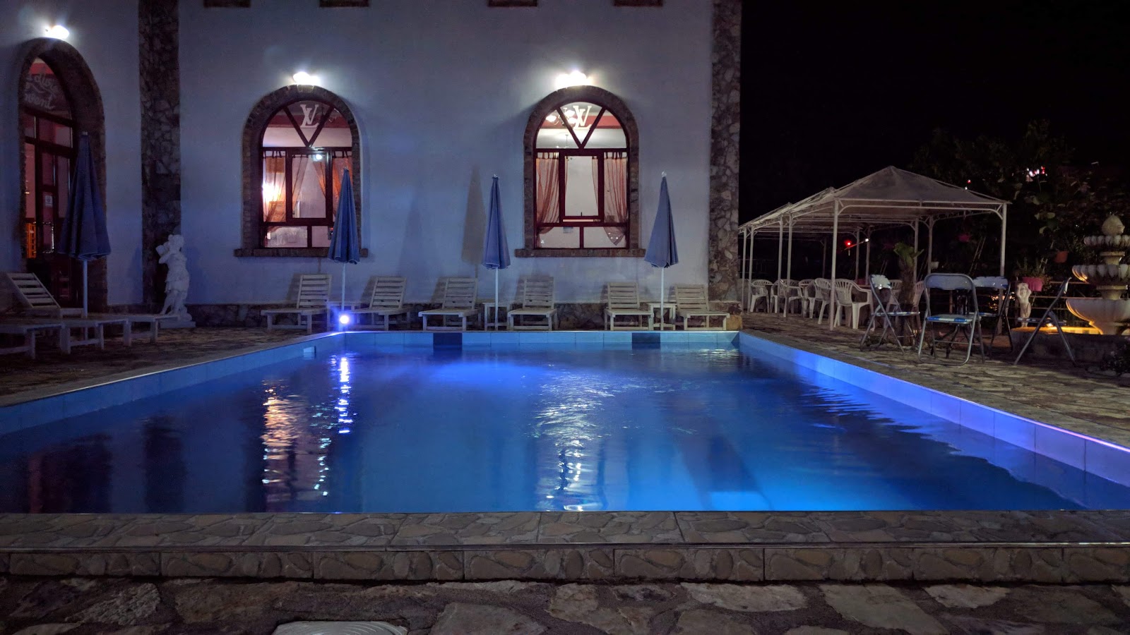 VILA LIVIO Rrëshen Mirditë (guest house)
