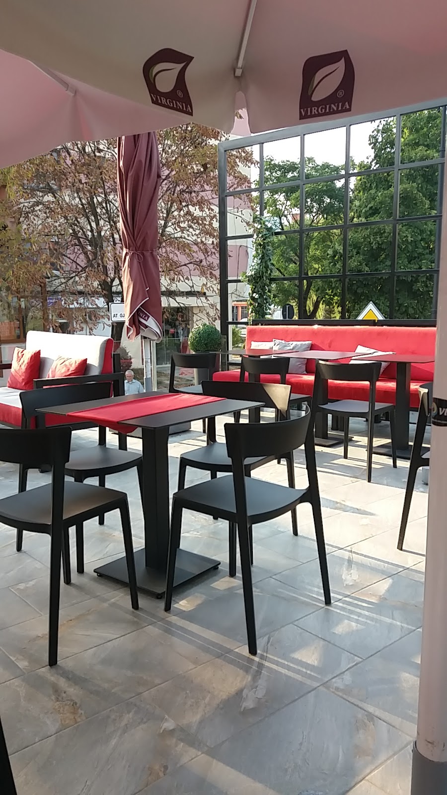 Filopati's Coffe,Grill,Pizza,Burgers and More